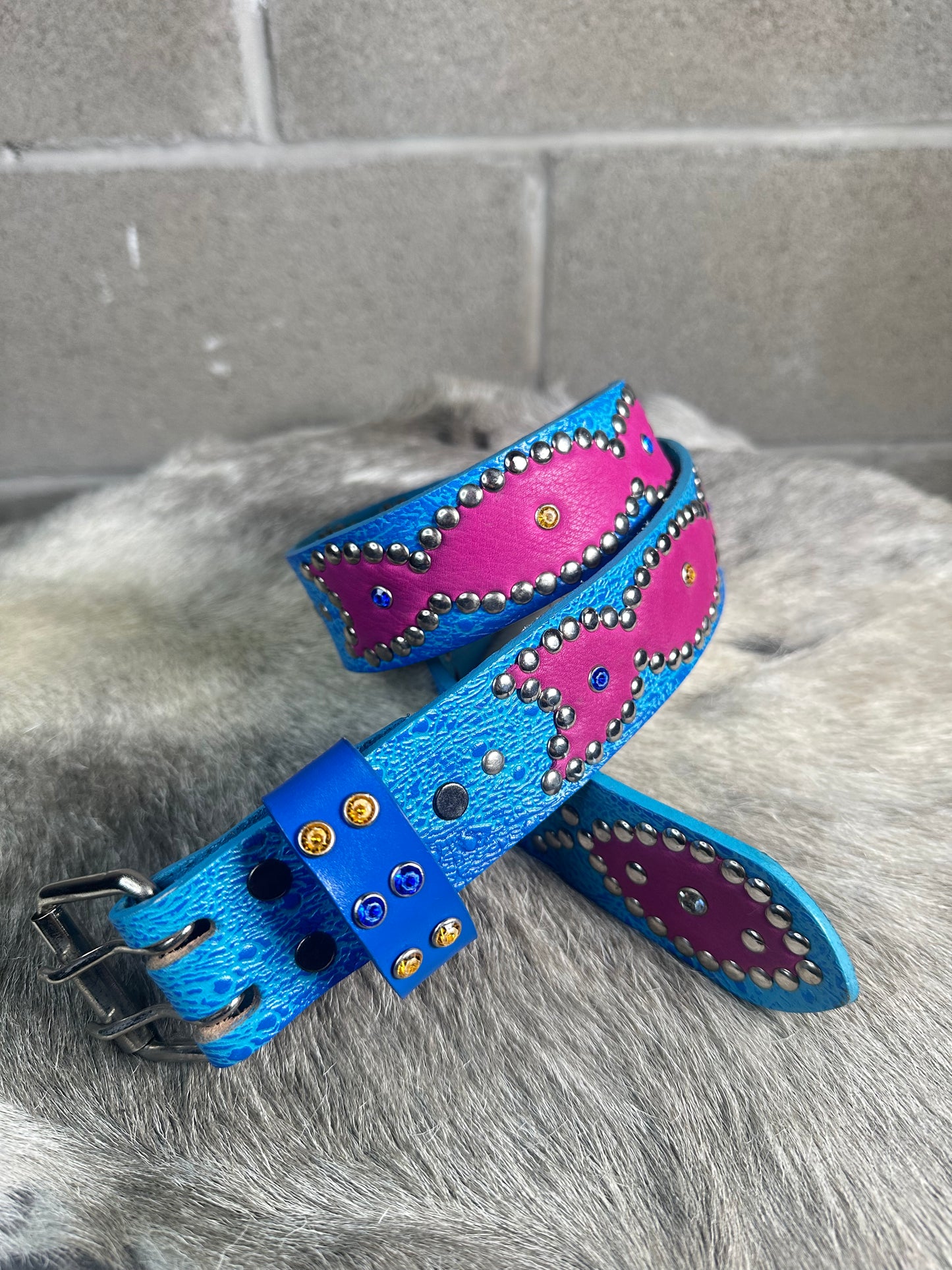 Ostrich Sky Blue + Blue Embossed Origins Belt (Violet)