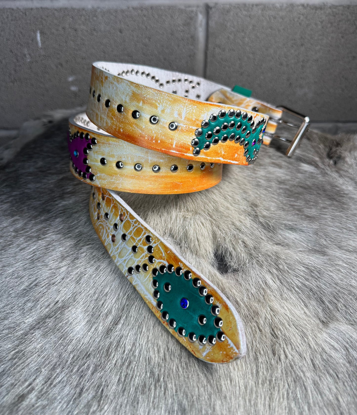 Croc Orange+White Embossed Origins Belt (purple/turquoise)