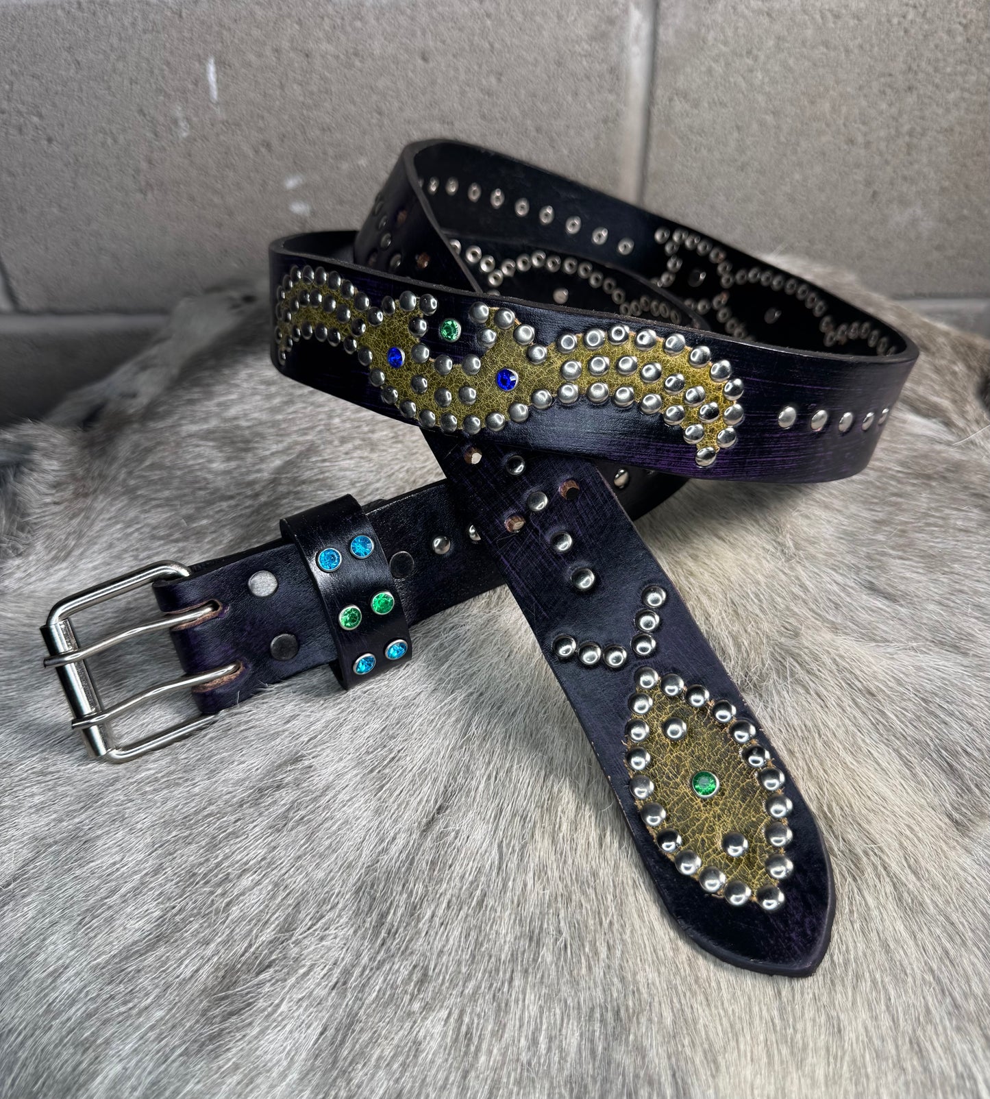 Purple+Black Distressed Origins Belt (crystalized green)