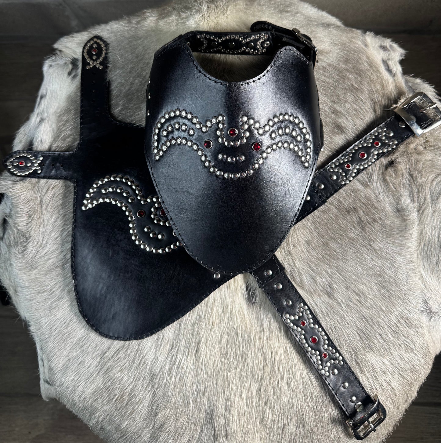 Black cowhide boot covers (black)