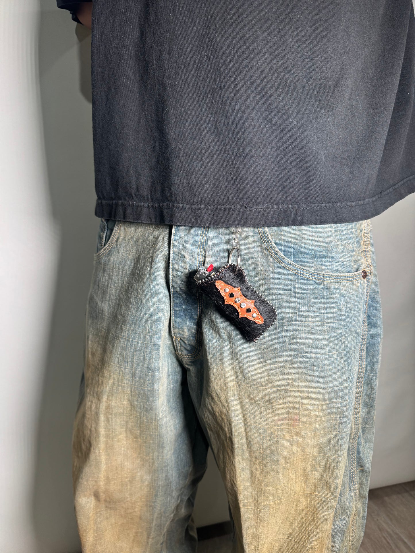 Black Lighter Holder