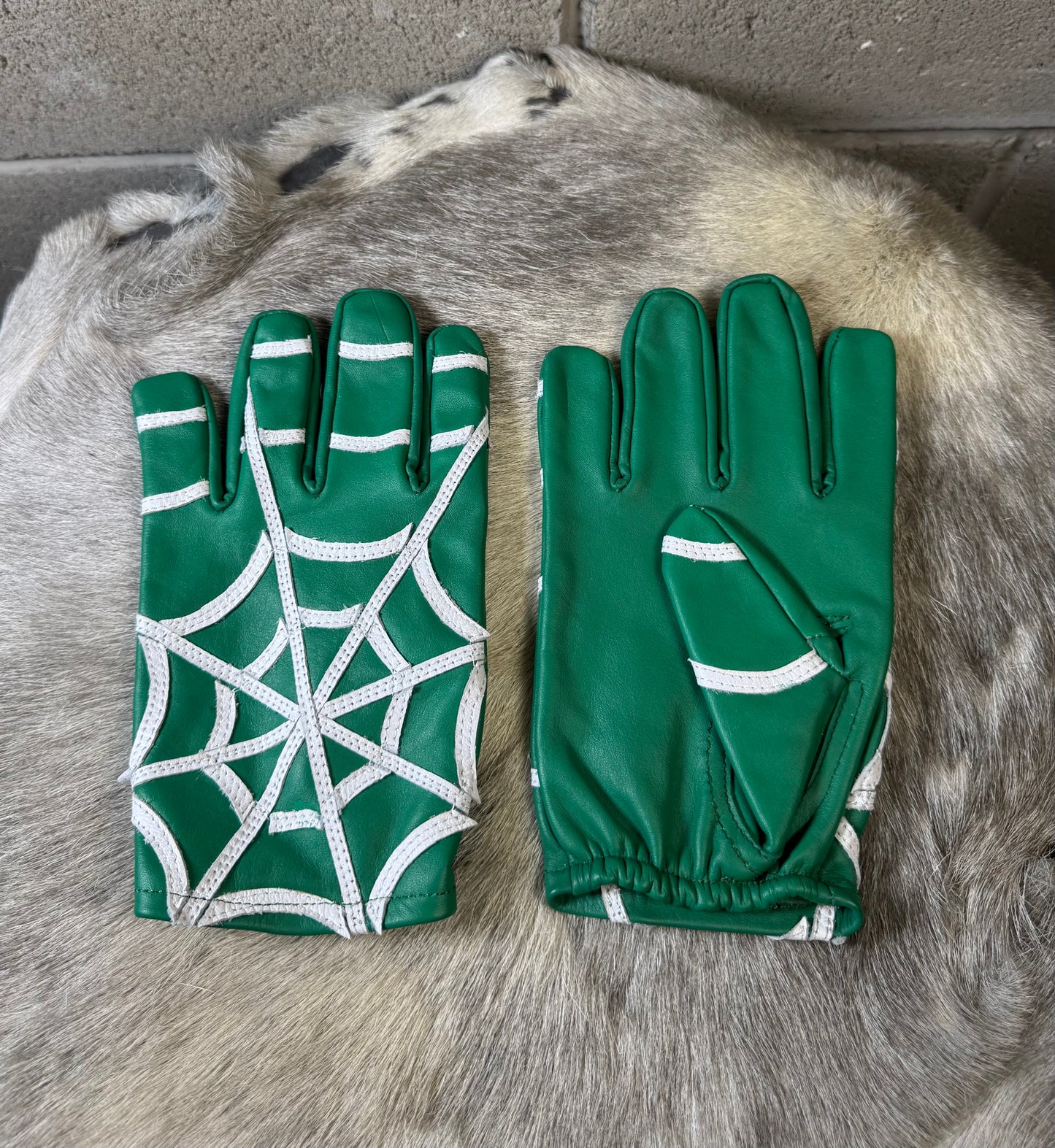 Green Spider Web Gloves