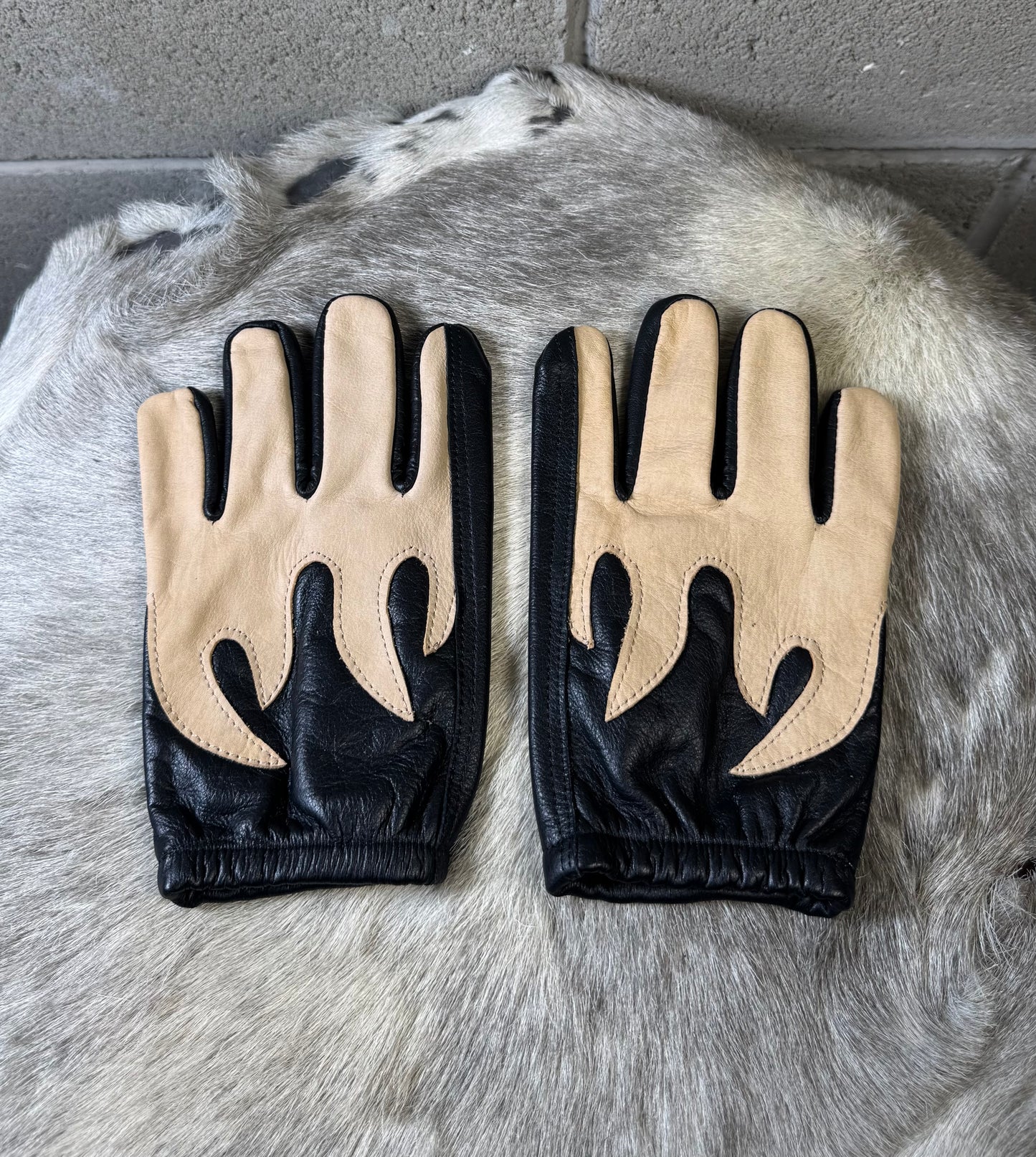 Black Flames Gloves