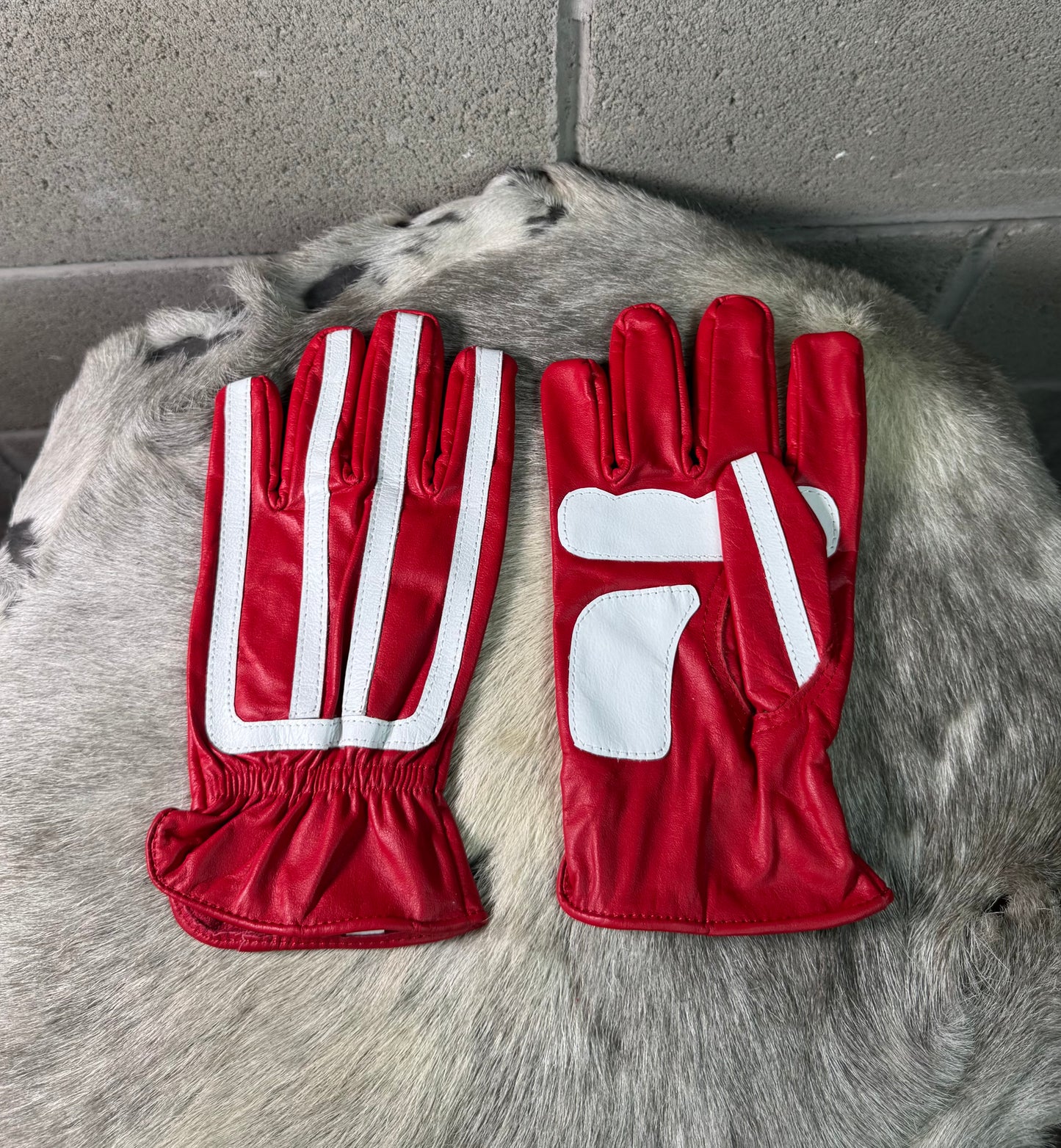 Red & White Lines Gloves