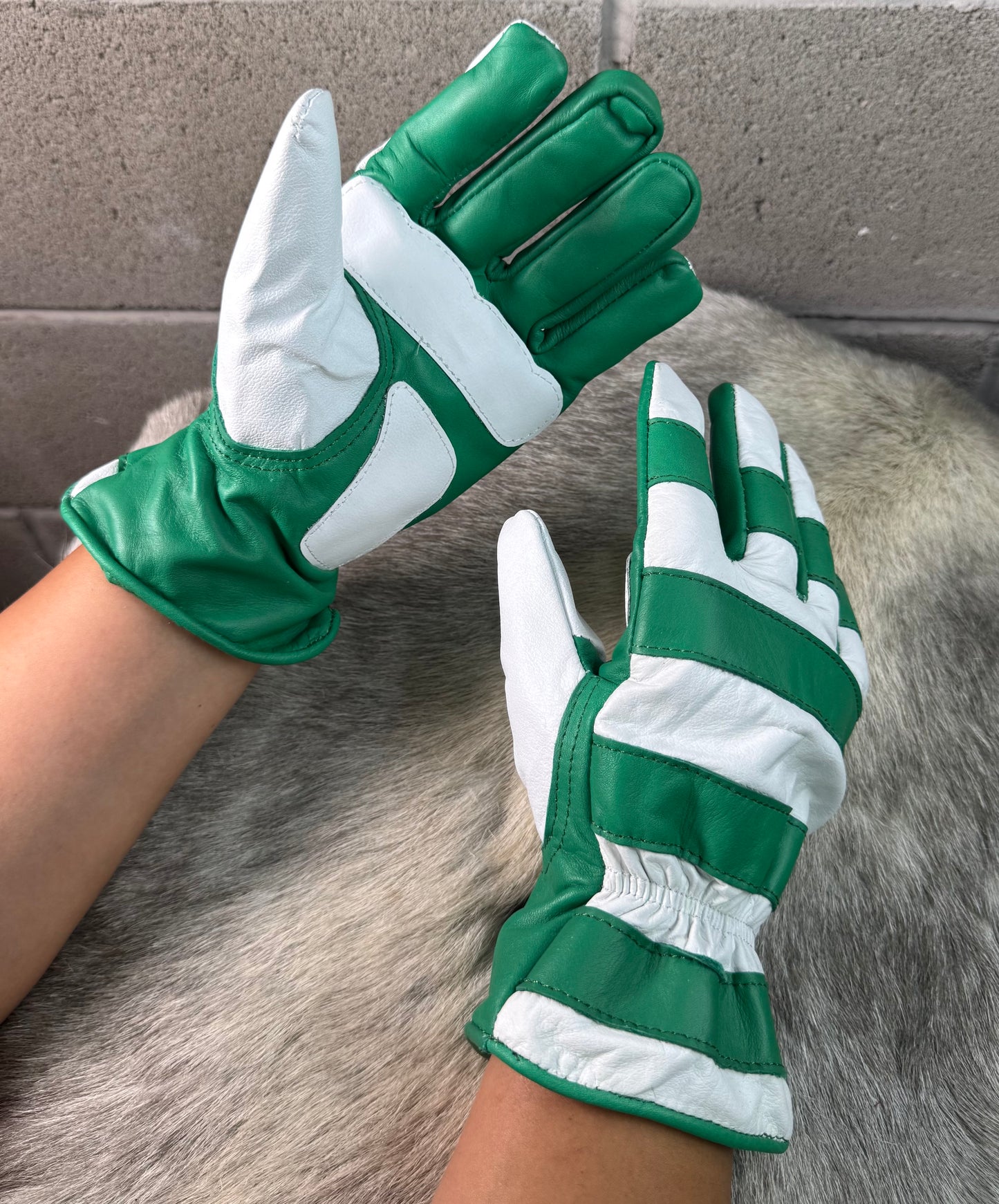 Green & White Stripes Gloves