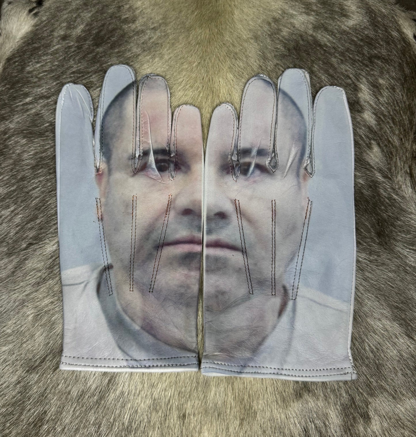 Chapo Mug shot Gloves