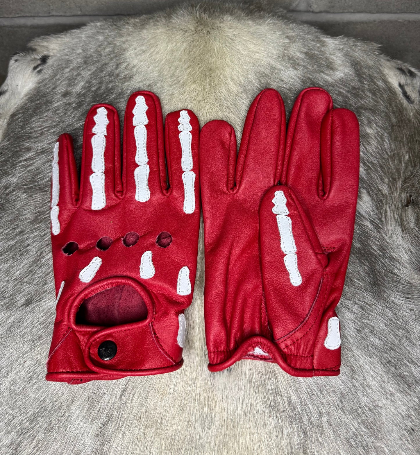 Red & White Skeleton Gloves