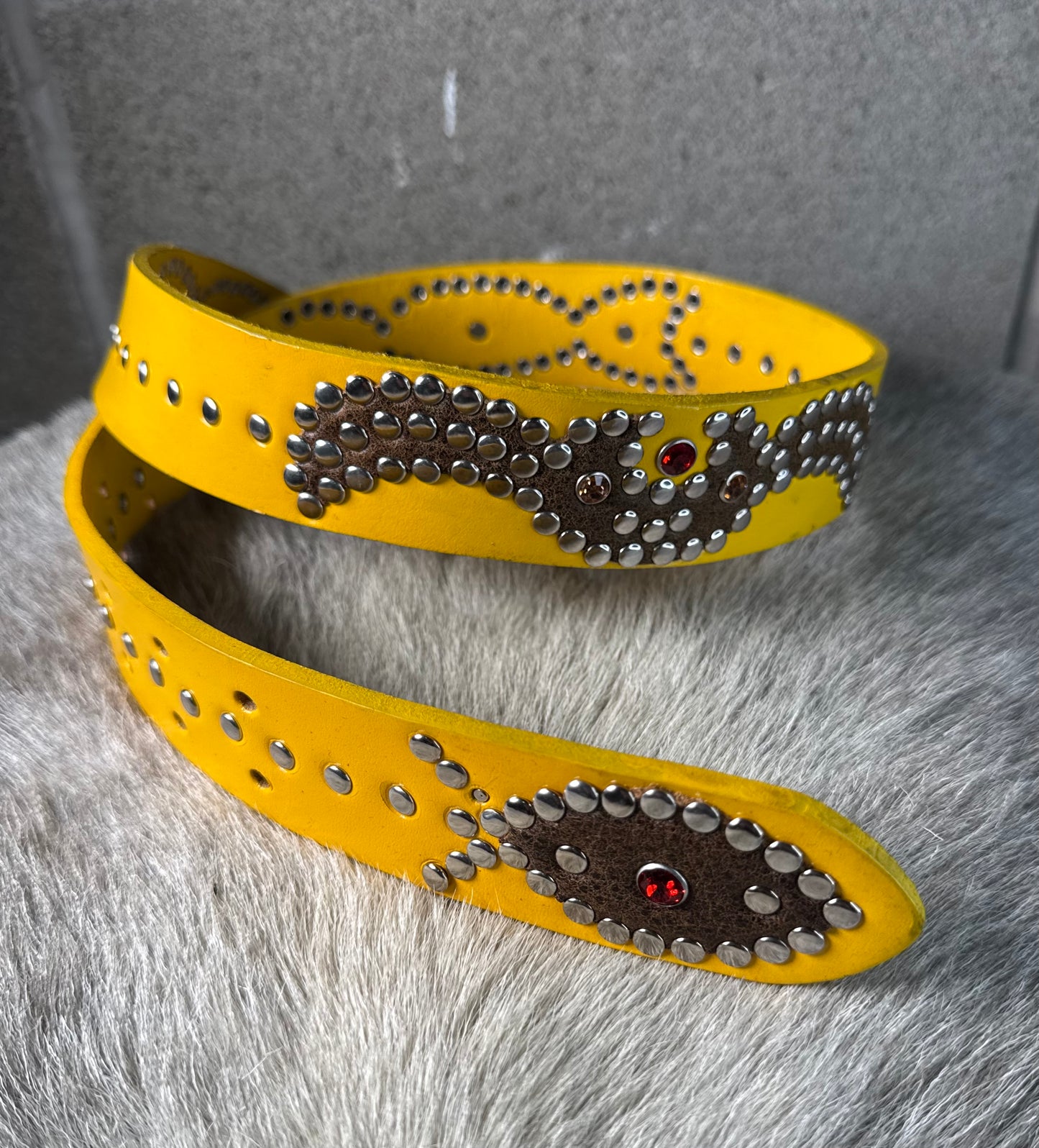 YELLOW Origins Belt (brown)