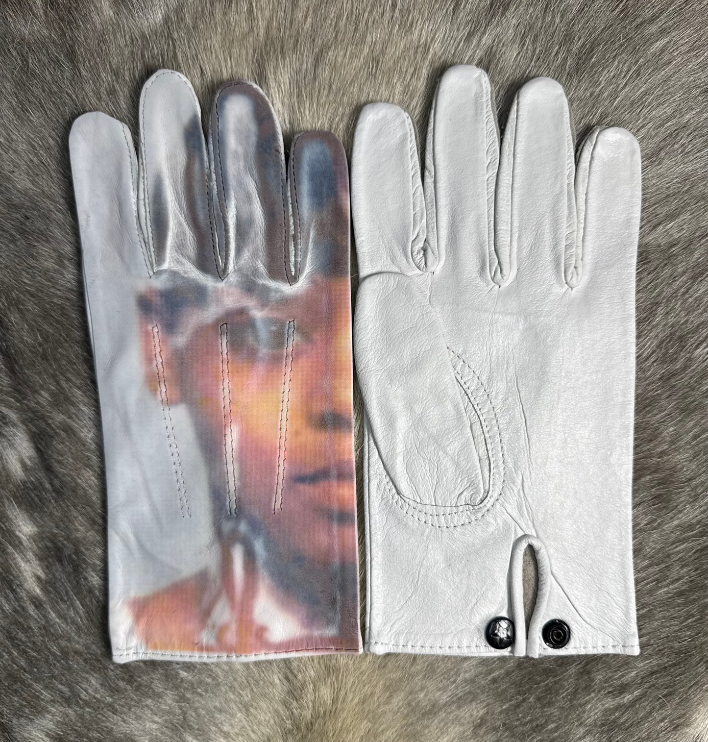 Left Eye Mugshot Gloves