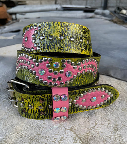 Reptile black + yellow Embossed Origins Belt (distressed pink)