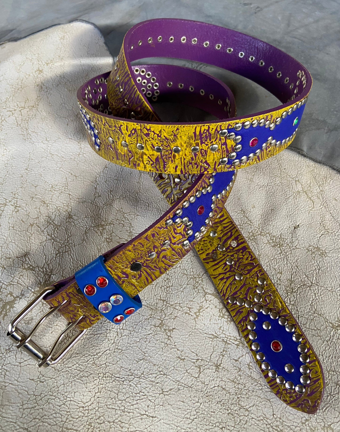 Reptile purple + yellow Embossed Origins Belt (blue)