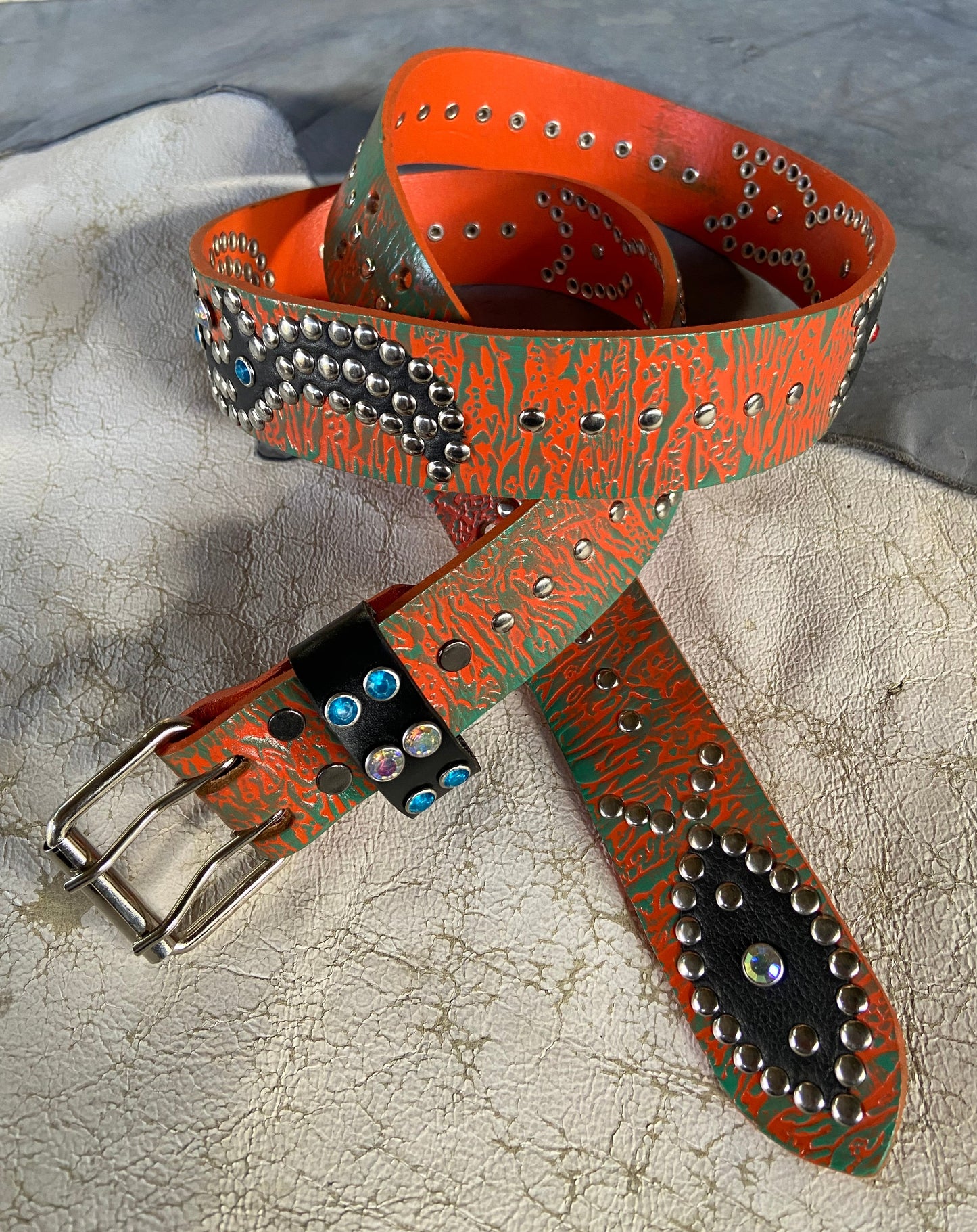 Reptile orange + turquoise Embossed Origins Belt (black)