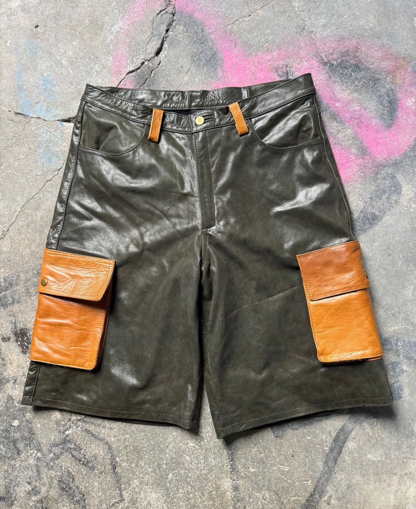 Crystalized olive green + Crystalized honey Shorts