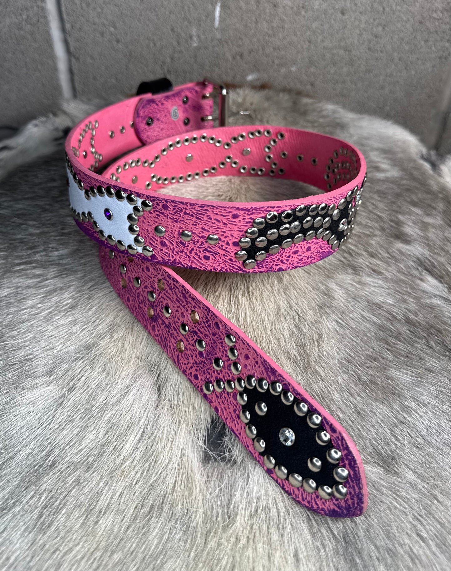 Ostrich Pink + Purple Embossed Origins Belt (black/white)