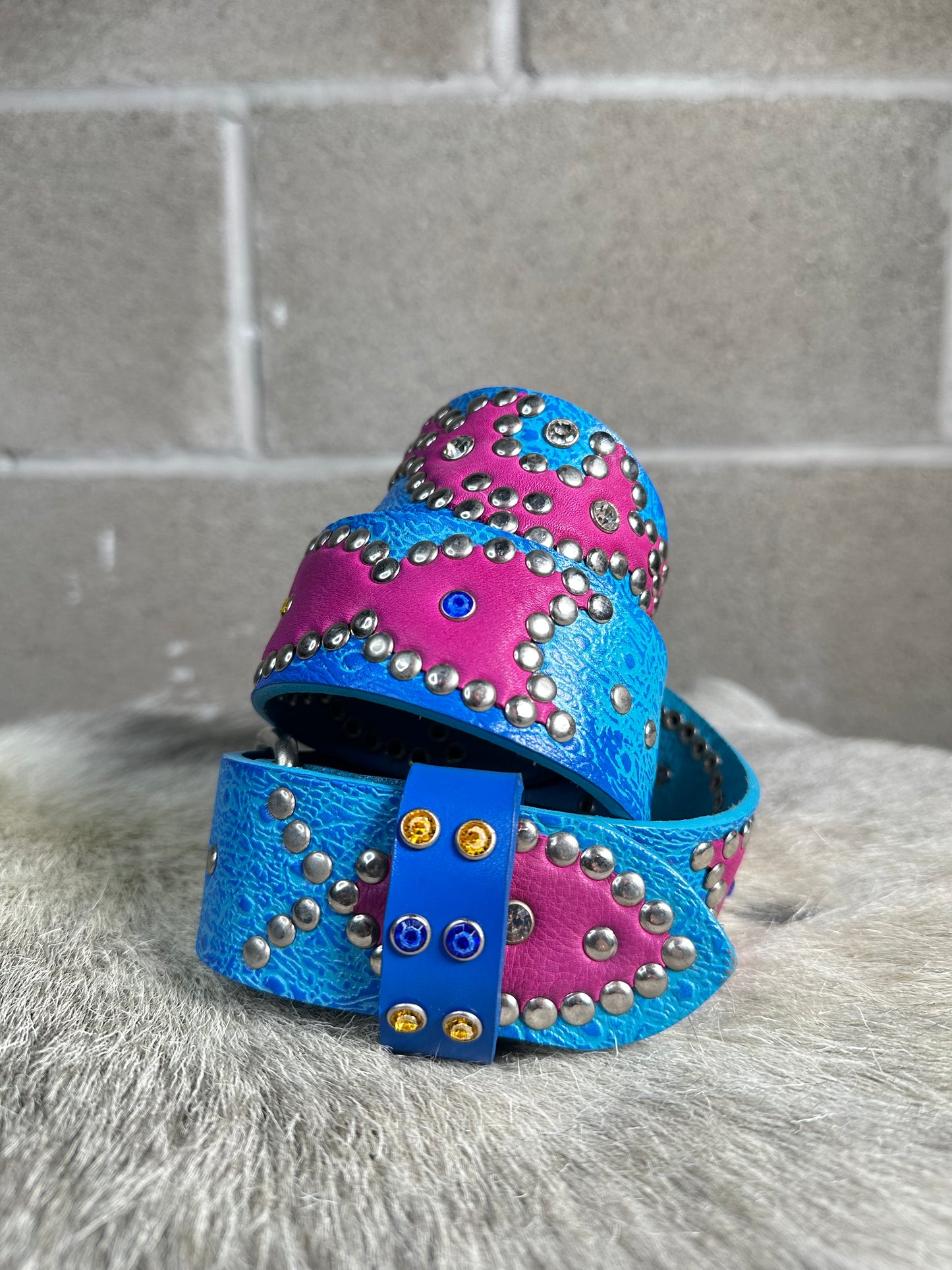 Ostrich Sky Blue + Blue Embossed Origins Belt (Violet)
