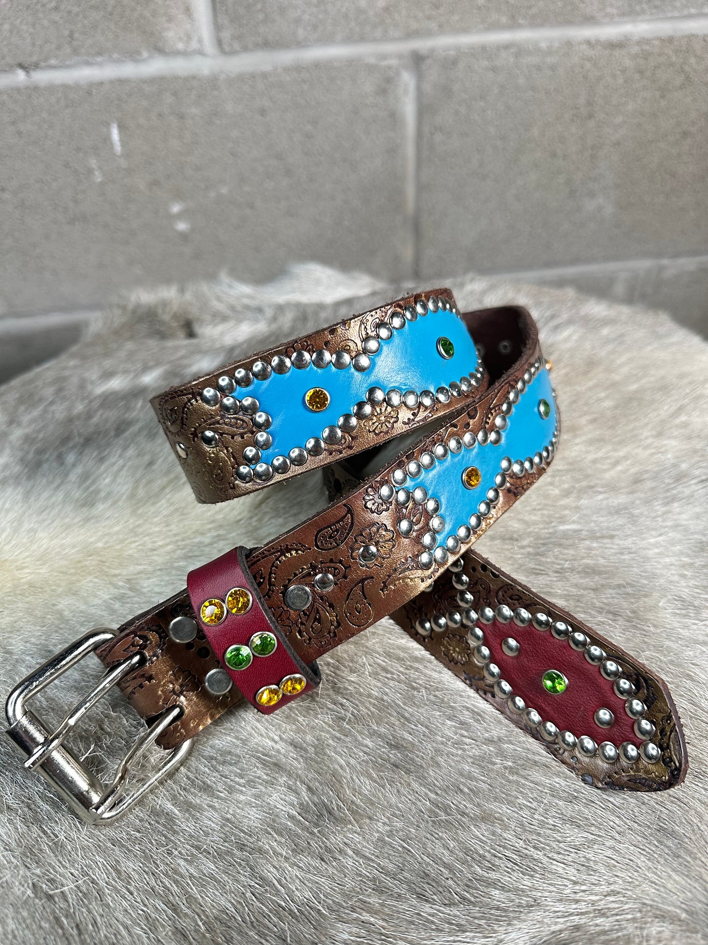 Paisley Cooper Origins Belt (Sky Blue and Red)