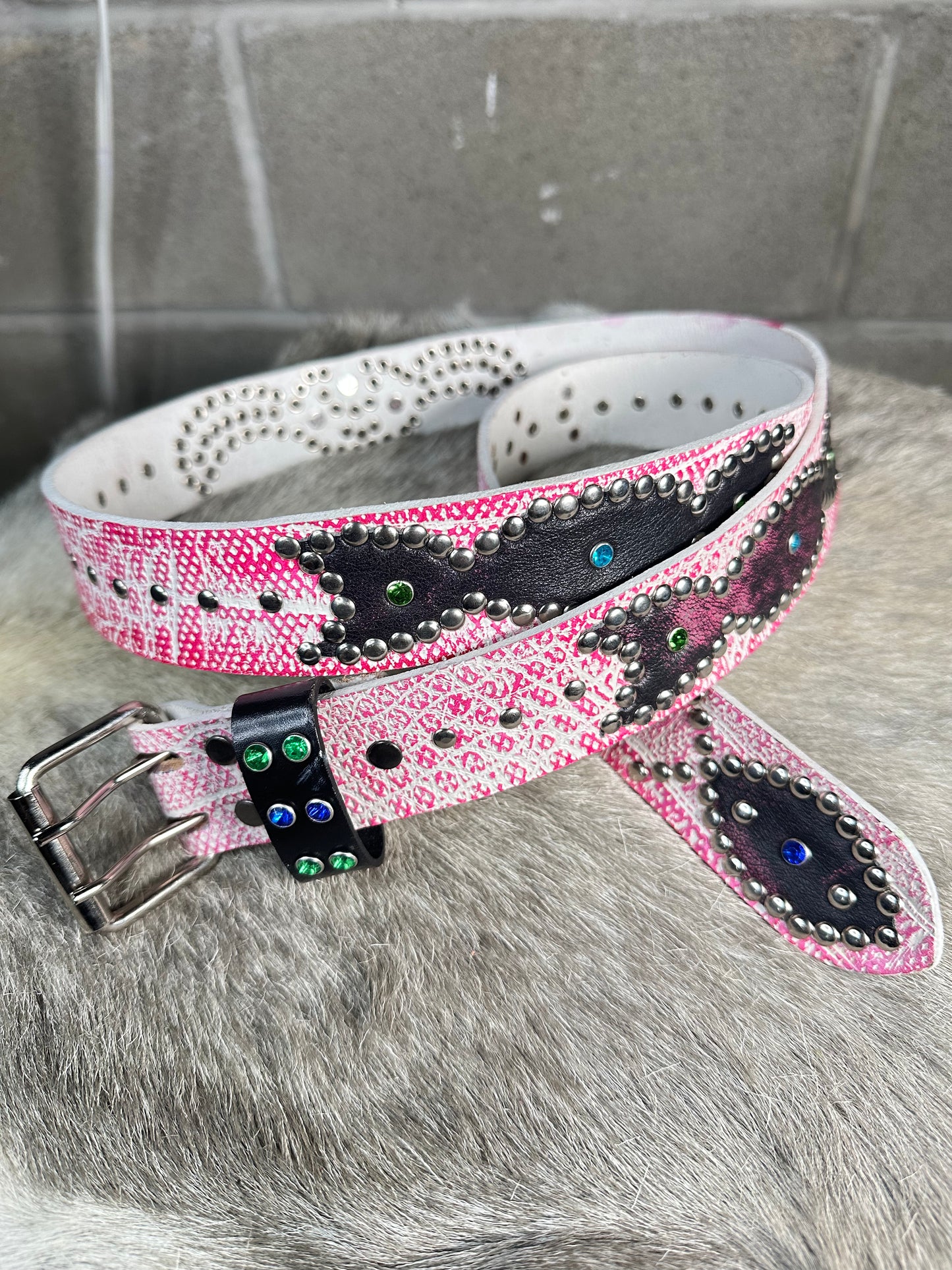 Croc Pink + White Embossed Origins Belt (Distressed Black and Pink)