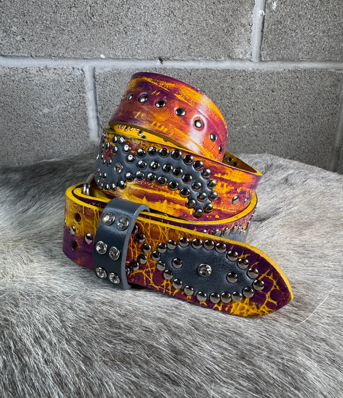 Croc Purple+Yellow Embossed Origins Belt (crystal grey)