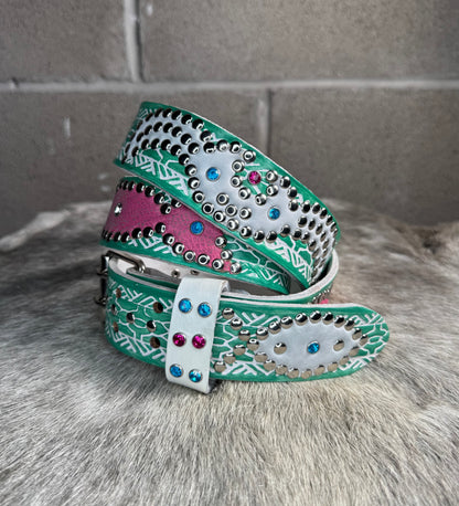 Traditional White+Green Embossed Origins belt (white/pink)
