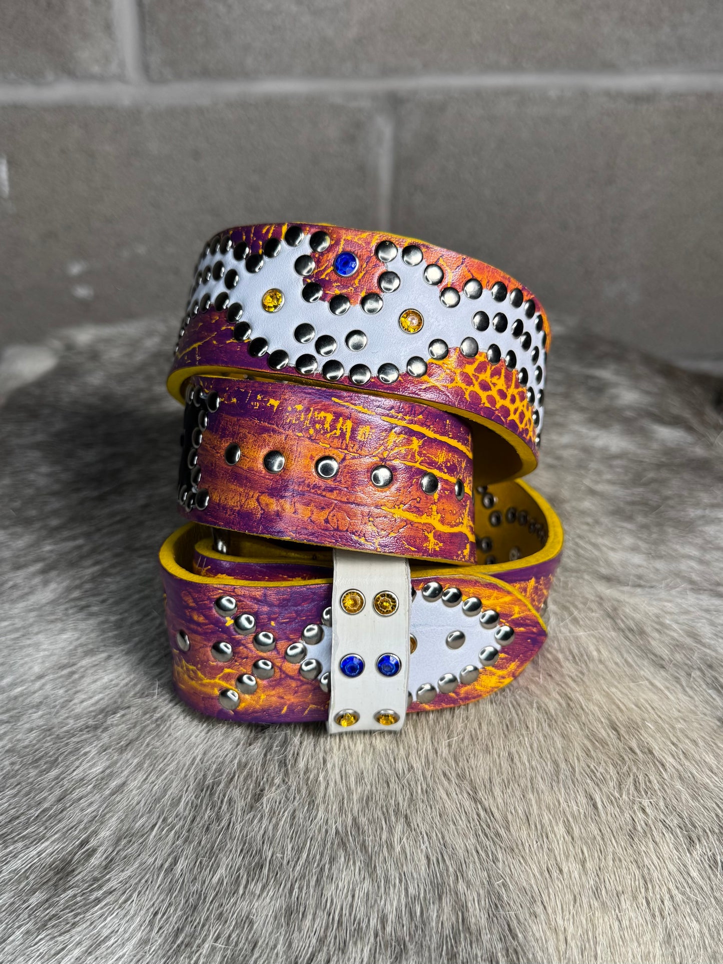 Croc Yellow+Purple Embossed Origins Belt (white/black)