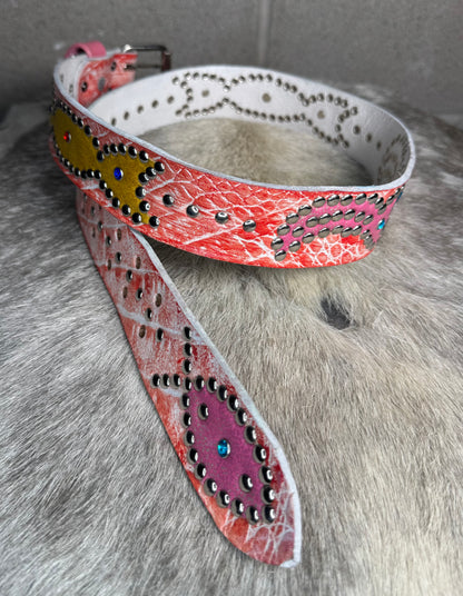 Croc Red+White Embossed Origins Belt (pink/yellow)
