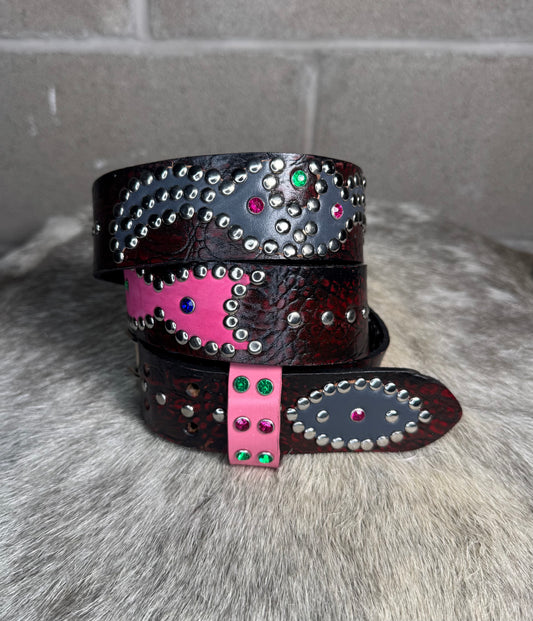 Croc Burgundy+Black Embossed Origins Belt (grey/pink)