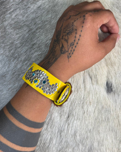 Yellow origins bracelet (cowhide)