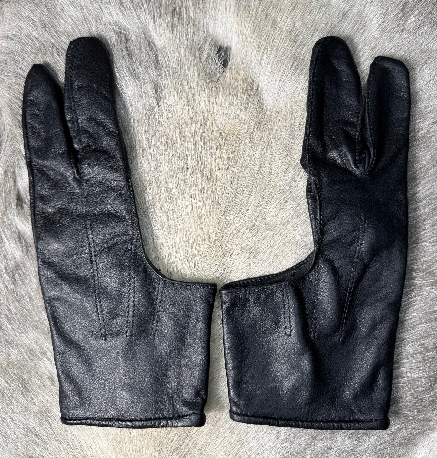 3 Finger Gloves