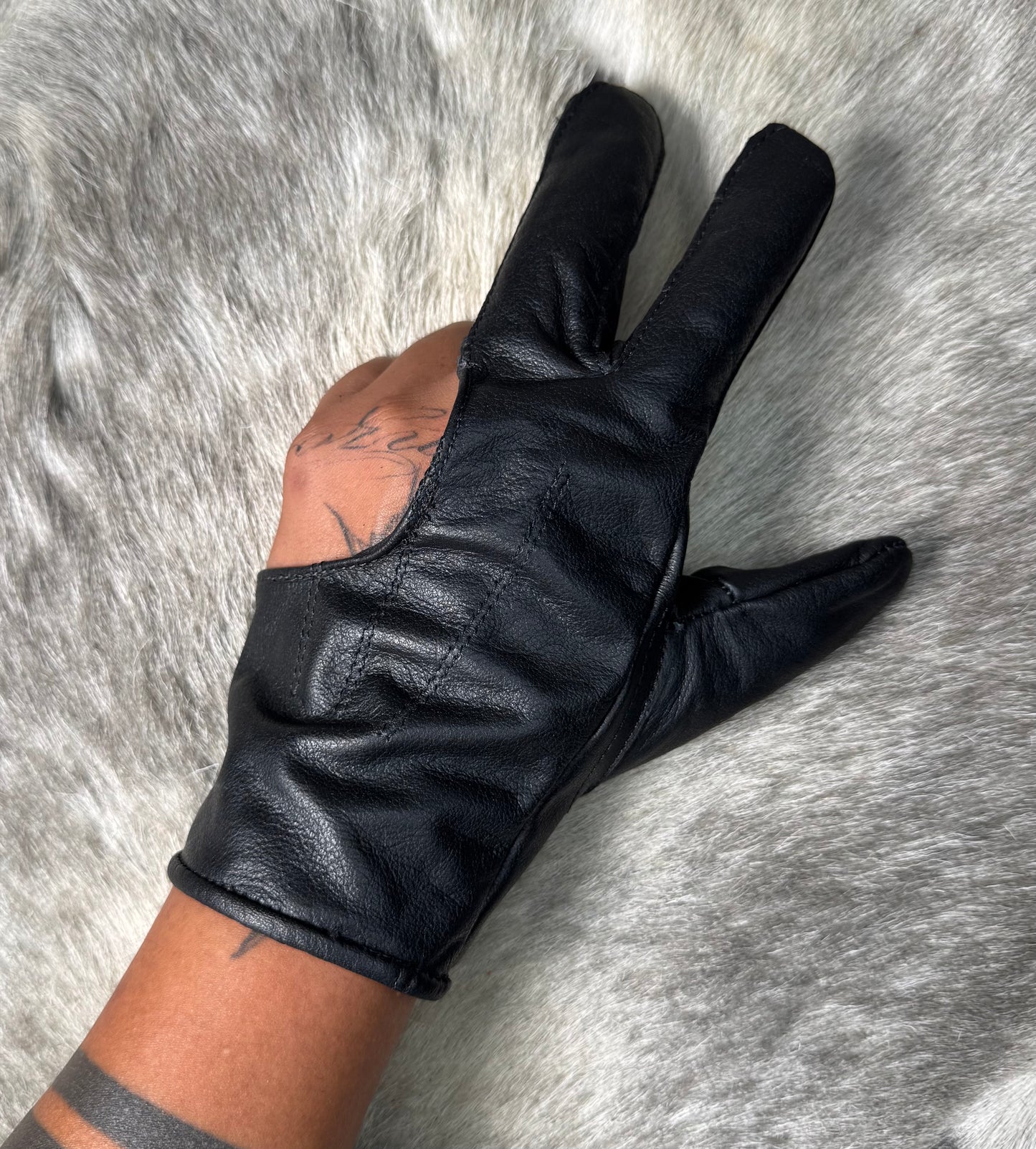 3 Finger Gloves