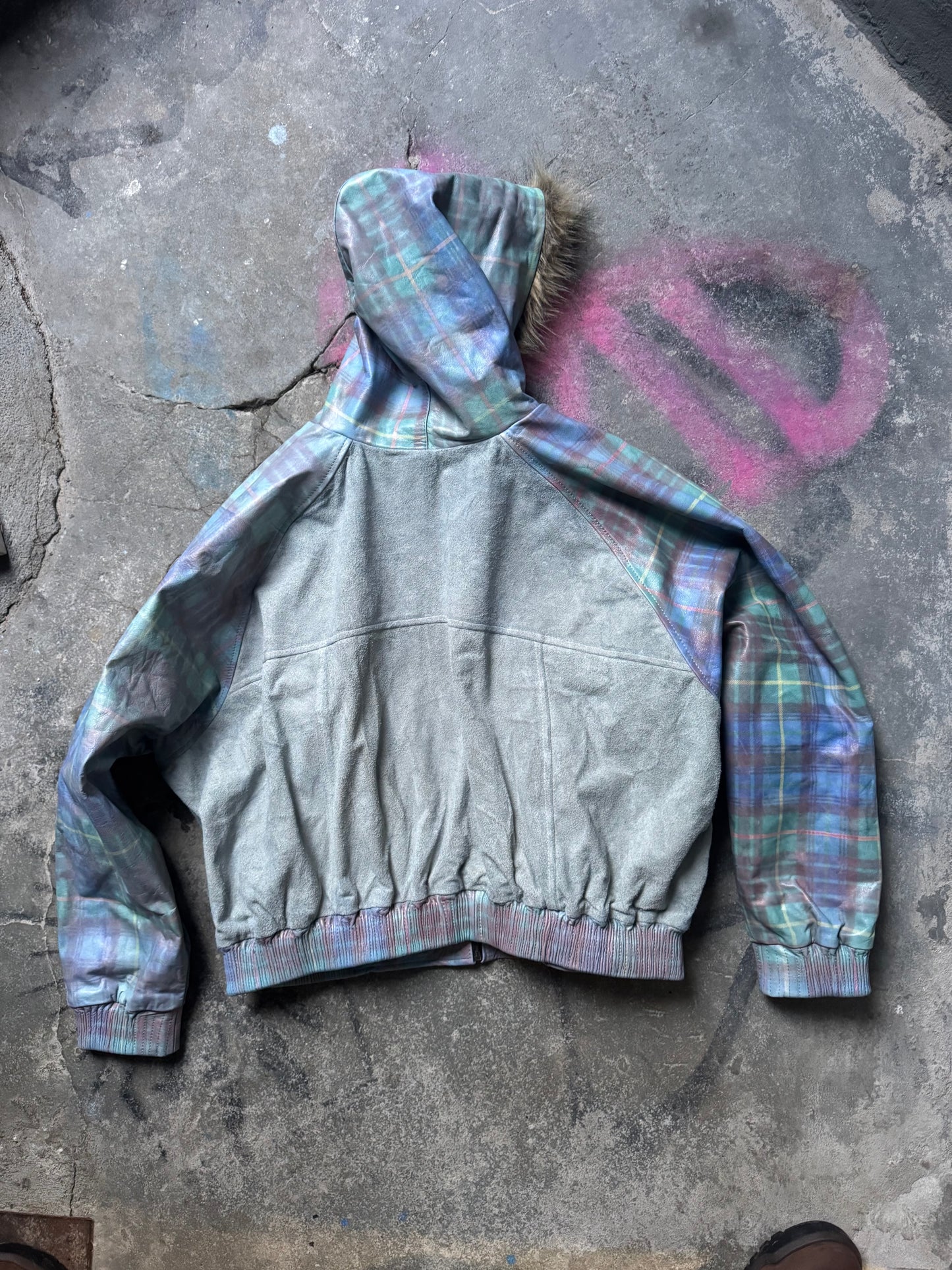 Plaider hoodie (suede)