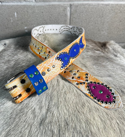 Croc Orange+White Embossed Origins Belt (purple/blue)